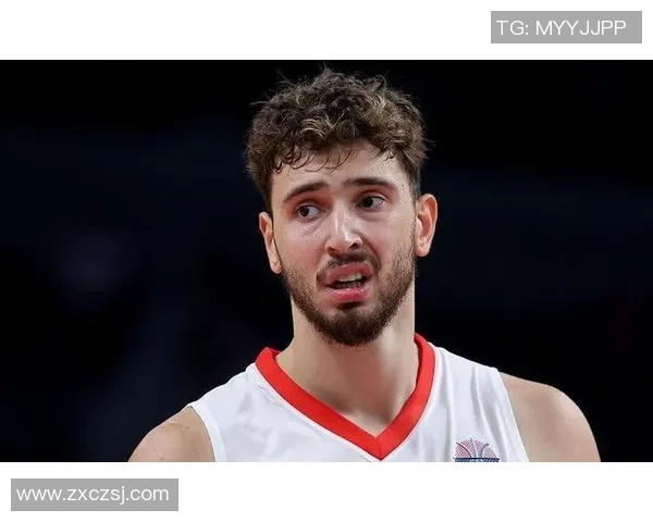 东西部周最佳揭晓：马克西亚历山大当选！东契奇申京获提名