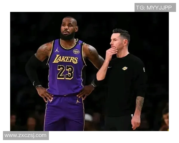 里奇·保罗:除了中锋外,詹姆斯在其他4个位置都是联盟前5 里奇·保罗:除了中锋外,詹姆斯在其他4个位置都是联盟前5