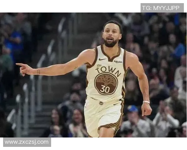 巴特勒重伤离场！库里19+11创NBA神迹，勇士替补奇兵24分打崩热火